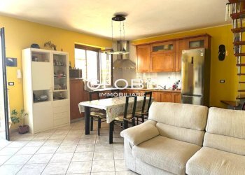 Soggiorno - Appartamento strada di San Vito, Nole - foto 11