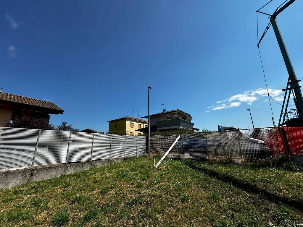 Terreno - Building land via Olona, Cavaria con Premezzo - photo 2