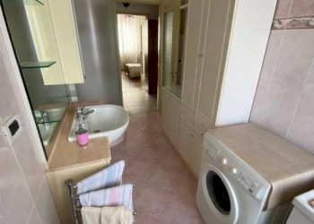 Bagno - Appartamento via Isolabella, 13, Carmagnola - foto 11