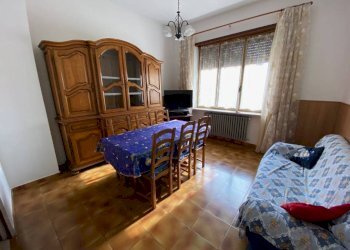 Salone - Appartamento via Isolabella, 13, Carmagnola - foto 16