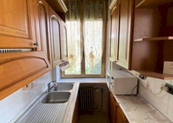 Cucina - Appartamento via Isolabella, 13, Carmagnola - foto 22