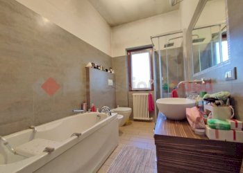 Bagno - Casa indipendente via ceserio, Oleggio Castello - foto 6