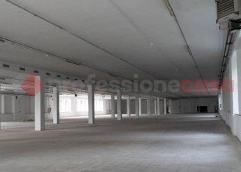 Interno non residenziale - Capannone Bellinzago Novarese - foto 11