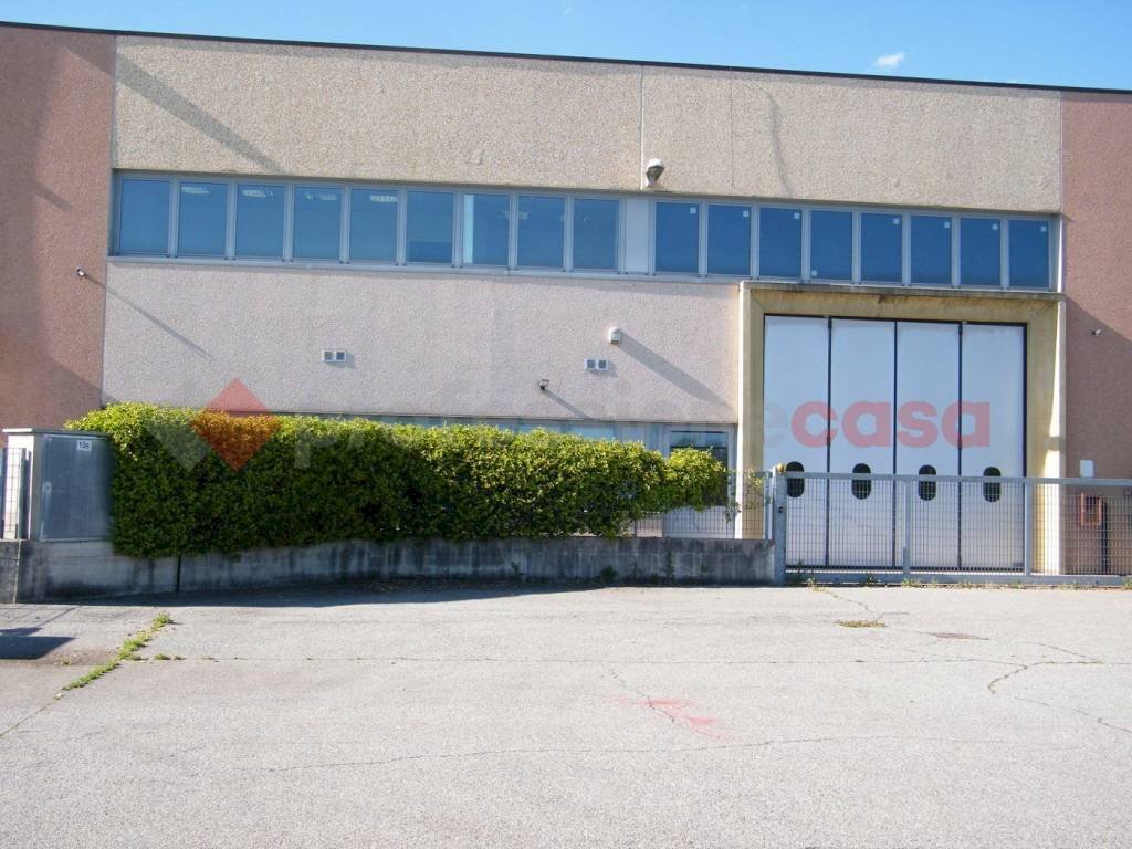 Box auto - Capannone via DELLE ROBINIE, Mezzomerico - foto 2