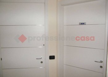 Disimpegno - Capannone via DELLE ROBINIE, Mezzomerico - foto 14