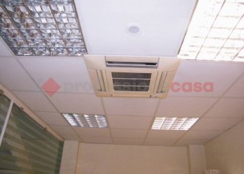 Interno non residenziale - Capannone via DELLE ROBINIE, Mezzomerico - foto 20