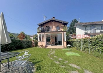 Giardino - Casa indipendente via Sempione, Meina - foto 1