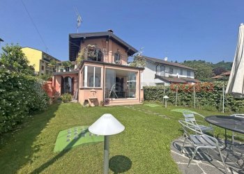 Giardino - Casa indipendente via Sempione, Meina - foto 4