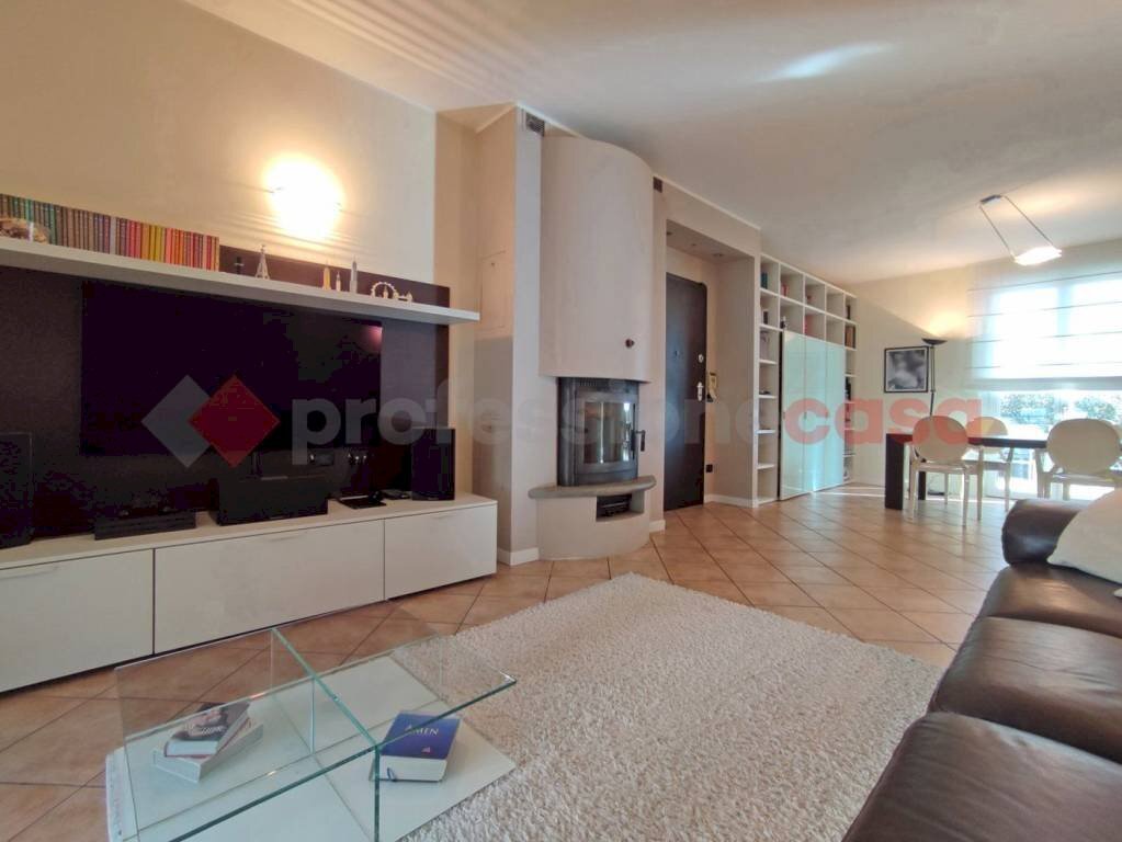 Salone - Villa via san marcello, Paruzzaro - foto 3