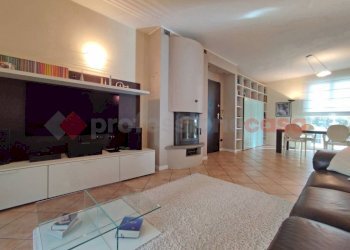 Salone - Villa via san marcello, Paruzzaro - foto 3