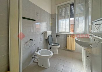 Bagno - Three-room apartment via verbano, Arona - photo 15