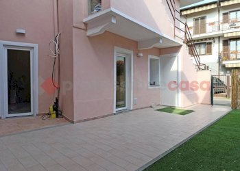 Giardino - Bilocale via Crosa, Arona - foto 2