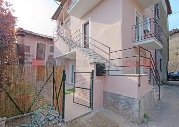 Facciata - Bilocale via Crosa, Arona - foto 4