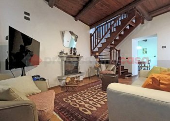 Salone - Casa indipendente via Porta vigana, Invorio - foto 4