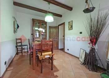 Salone - Casa indipendente via Porta vigana, Invorio - foto 5