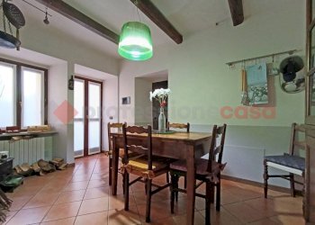 Salone - Casa indipendente via Porta vigana, Invorio - foto 6