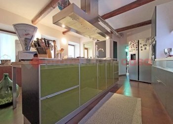 Interno non residenziale - Casa indipendente via Porta vigana, Invorio - foto 10