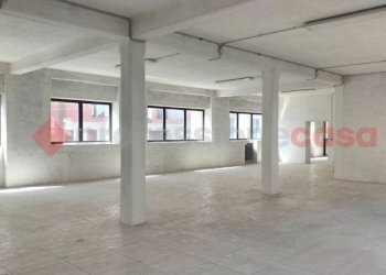 Interno non residenziale - Ufficio via De Amicis, Omegna - foto 16