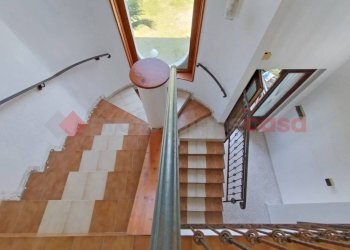 Scala - Villa a Schiera via Baraggia, Castelletto Sopra Ticino - foto 12