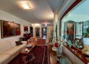 Salone - Villa via lazzaretto, Borgo Ticino - foto 8