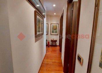 Corridoio - Villa via lazzaretto, Borgo Ticino - foto 12