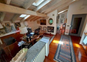 Salone - Villa via lazzaretto, Borgo Ticino - foto 18