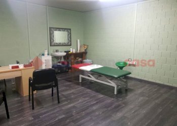 Ufficio - Negozio via oleggio castello, Arona - foto 8