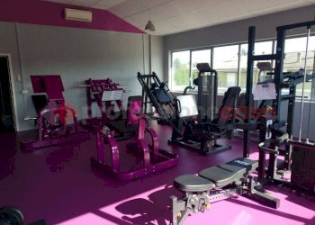 Interno non residenziale - Negozio via oleggio castello, Arona - foto 14