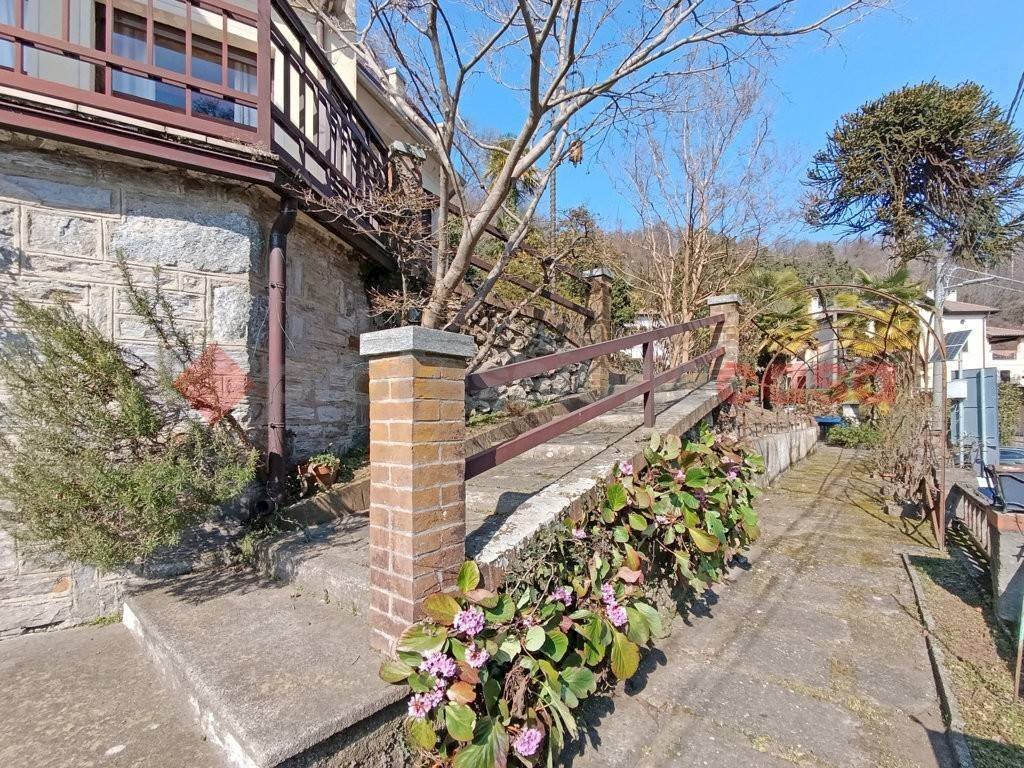 Giardino - Villa via Cavour, Nebbiuno - photo 3