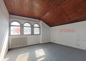 Camera da letto - Villa via Cavour, Nebbiuno - foto 31
