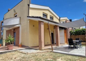 Villa Bifamiliare MONTESILVANO VIA FONTE DELL'ABBAZIA, Montesilvano - foto 3