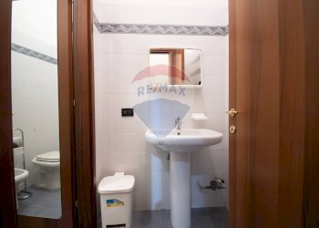 Commercial Premises Via Campo, 32
Iseo, Iseo - photo 16