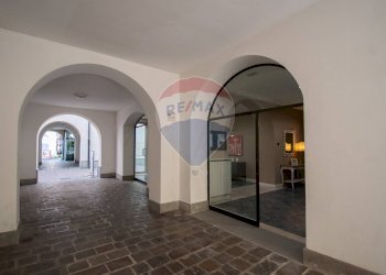 Commercial Premises Via Campo, 32
Iseo, Iseo - photo 18
