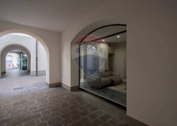 Commercial Premises Via Campo, 32
Iseo, Iseo - photo 20