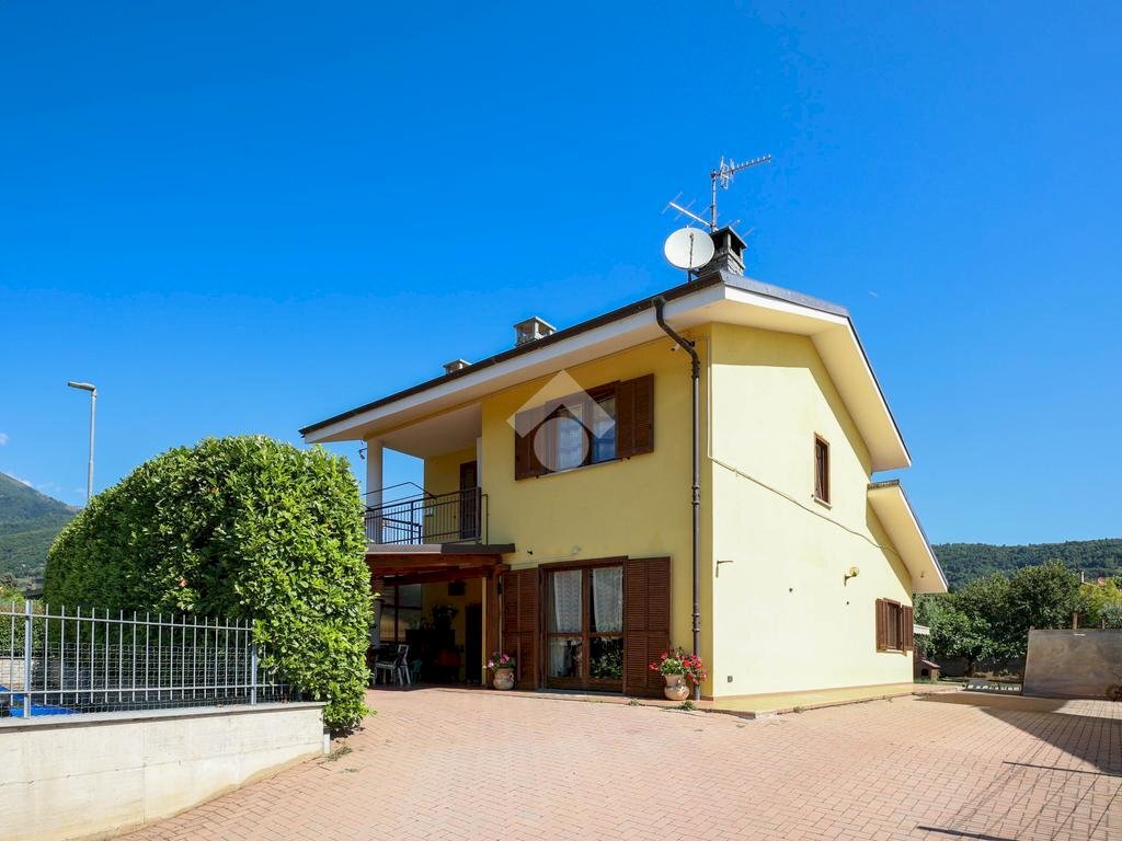 Villa Viale De Amicis, Luserna San Giovanni - photo 1