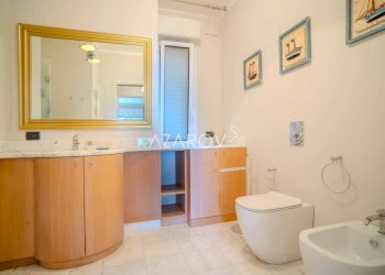 Three-room apartment Sanremo - photo 17