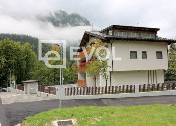 Foto 18 - Trilocale Sella Nevea via Friuli via Friuli
 
3, Chiusaforte - foto 18