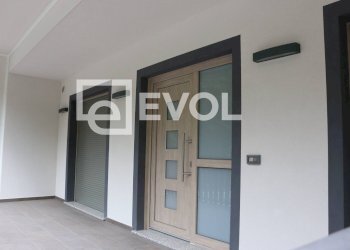 Foto 15 - Trilocale Sella Nevea via Friuli via Friuli
 
3, Chiusaforte - foto 15