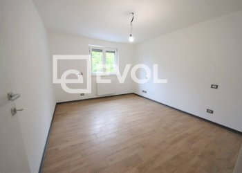 Foto 4 - Trilocale Sella Nevea via Friuli via Friuli
 
3, Chiusaforte - foto 4