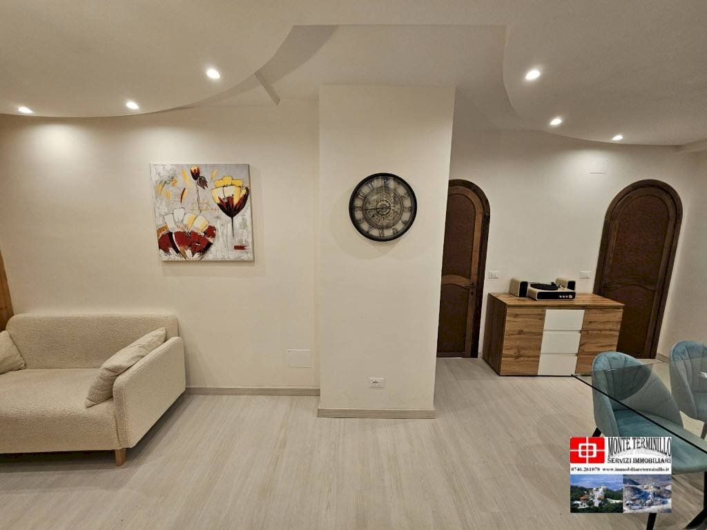 Salone - Bilocale via degli Appennini, 23, Rieti - foto 2