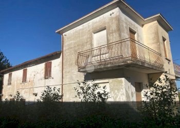 Rustico Via san vitale est, Medicina - foto 1