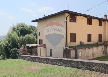 Two-room apartment via Boarolo, 15
Sotto il Monte Giovanni XXIII, Sotto il Monte Giovanni XXIII - photo 4