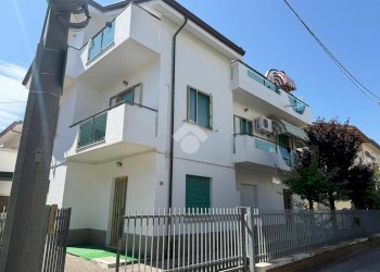 Trilocale Viale Marenzio, Riccione - foto 7