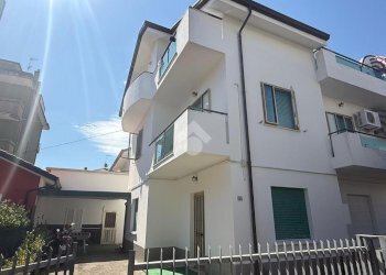 Trilocale Viale Marenzio, Riccione - foto 21