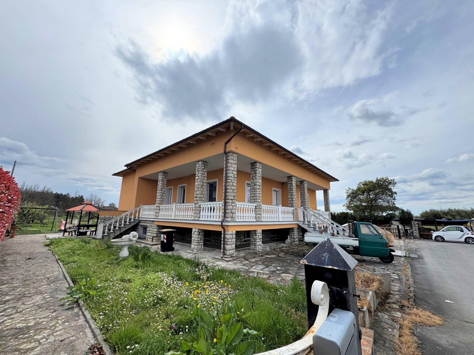 Foto 1 - Villa Altopascio - photo 1