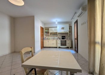 Foto 2 - Quadrilocale VIA LEONARDO SCIASCIA
 
9, Floridia - foto 2