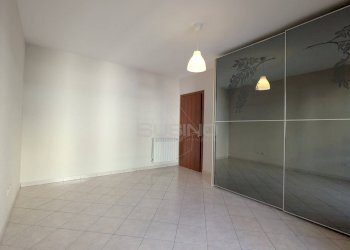 Foto 9 - Quadrilocale VIA LEONARDO SCIASCIA
 
9, Floridia - foto 9