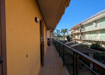 Foto 13 - Quadrilocale VIA LEONARDO SCIASCIA
 
9, Floridia - foto 13