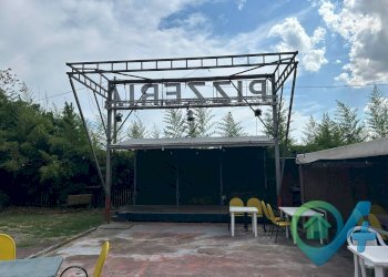 Foto 30 - Commercial Premises Defendi Semeghini
 
25, Quistello - photo 28