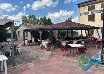 Foto 31 - Commercial Premises Defendi Semeghini
 
25, Quistello - photo 29